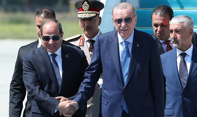 Sisi, resmi ziyaret için Ankara'da