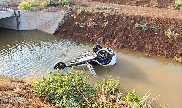 Sulama kanalına düşen otomobildeki 3 kişi öldü