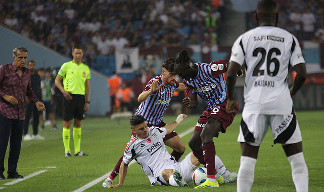Trabzonspor ve Beşiktaş 1-1 berabere kaldı! Beşiktaş sezonun ilk kaybını yaşadı
