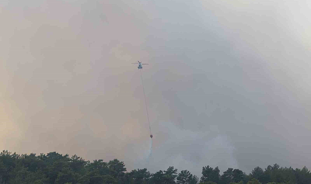 Yangına 9 helikopter, 6 uçak müdahale ediyor