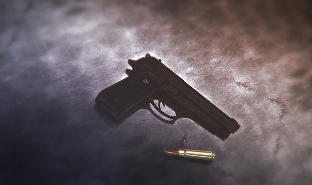 Yere düşen silahtan çıkan kurşun can aldı