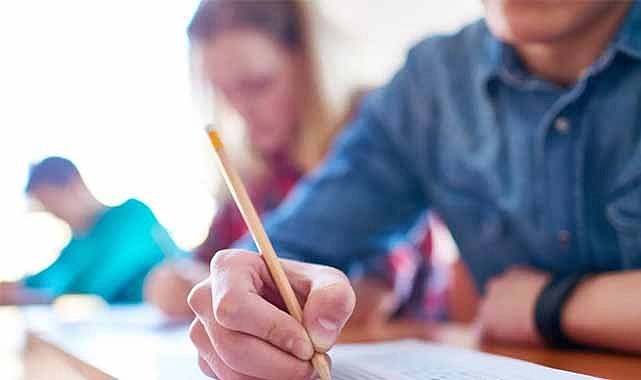 Açık öğretimde geçme notları yükseltildi