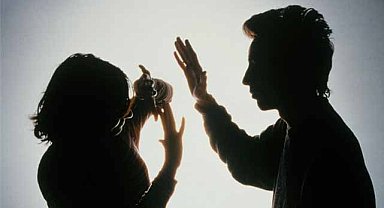 AK Parti'den kadına ve çocuğa yönelik şiddete karşı açıklama