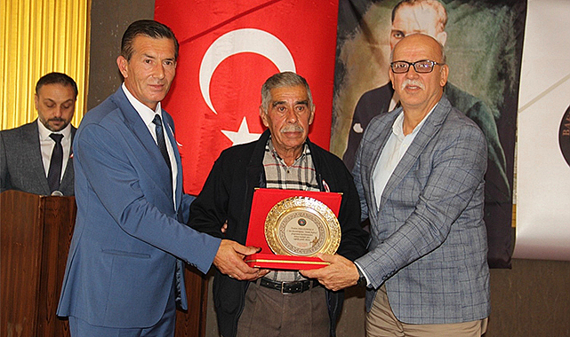 Bafra'da yılın ahisi 64 yıllık torna ustası seçildi