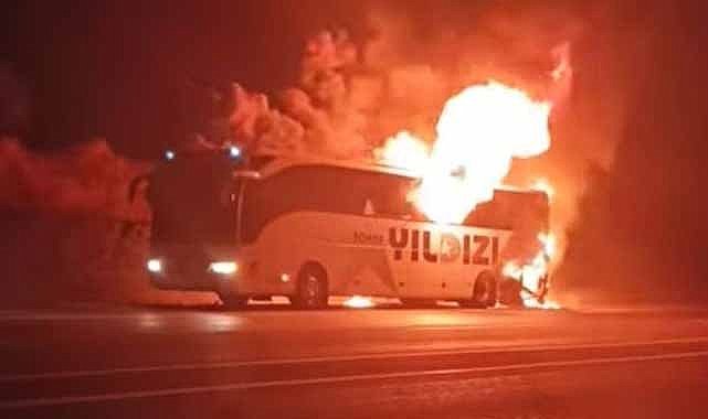 Bingöl'de yolcu otobüsü alev aldı