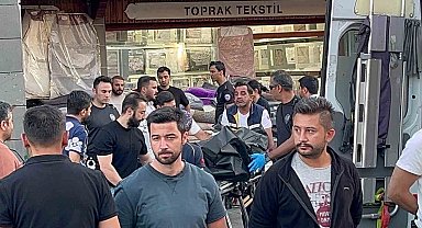 Boşanma aşamasındaki eşini, çocuğunun yanında öldürdü