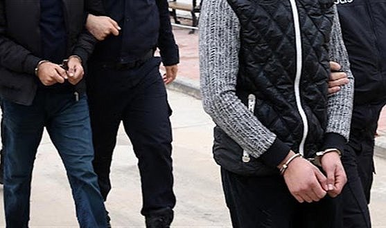 Cuma namazında hırsızlık skandalı: 7 milyon değerinde soygun