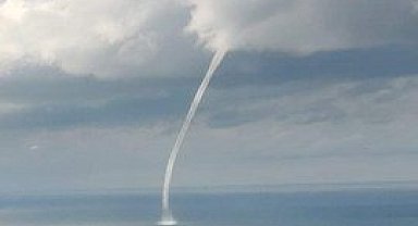 Denizde hortum paniği