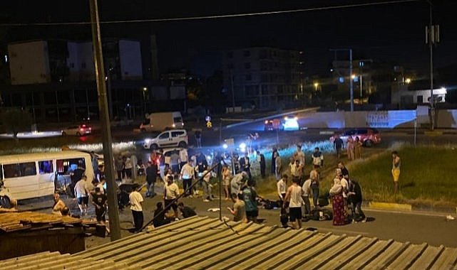 Düğün dönüşü feci kaza! 1 ölü, 21 yaralı