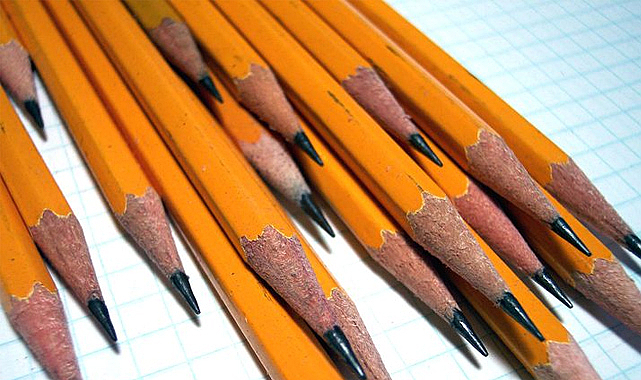 Eğitim sektörü zamlarla başladı