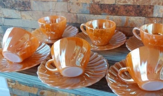 Eskiden her evde bulunan bu fincan takımının fiyatı şu an şok ediyor
