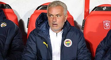 Fenerbahçe Teknik Direktörü Mourinho hakem kararını eleştirdi