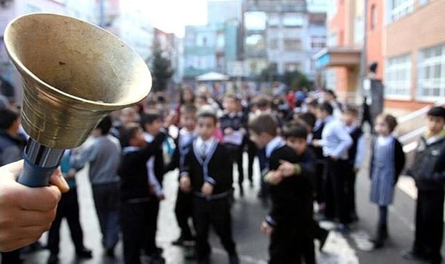 ‘İmam Hatip’ politikası: 50 kişilik sınıflarda eğitime yol açtı 