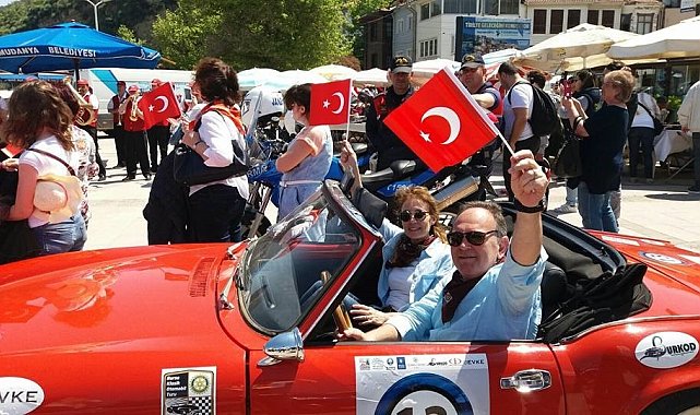 Klasik otomobiller 12'nci kez yola çıkıyor