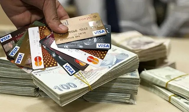 Kredi kartlarına yeni düzenleme: Borçlara 60 ay yapılandırma imkanı