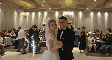 Muhammed Onur Karamuk ve Melahatnur Benek'in görkemli nikah töreni