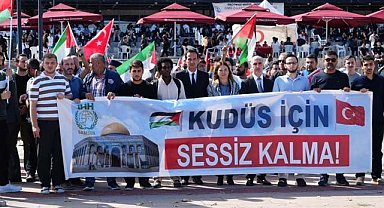 OMÜ öğrencileri Filistin için yürüdü