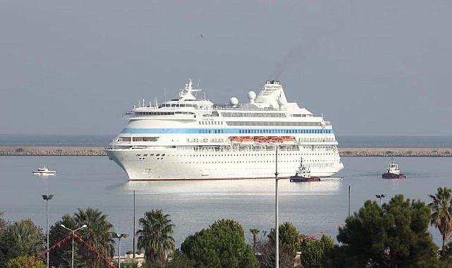 Rus turistler Samsun'a doyamadı! Bin 151 turist tekrar geldi