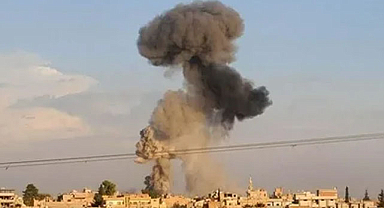 Şam'da binaya hava saldırısı! 2 ölü