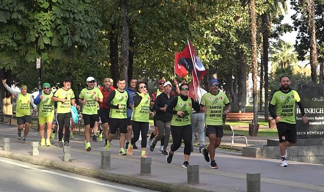 Samsun’da 29 Ekim'e özel 29 kilometre koşu yaptılar