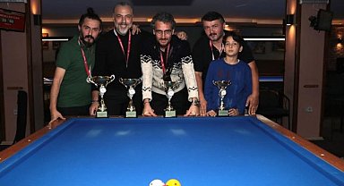 Samsun'da Bilardo Cumhuriyet Kupası'nın sahibi Emrullah Can oldu