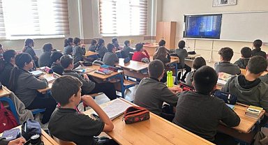 Samsun'da ilk ders 'Dersimiz Cumhuriyete Doğru' filmiyle başladı