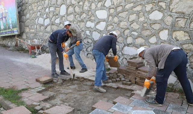 Samsun'da Kavak Belediyesi'nden yol çalışması