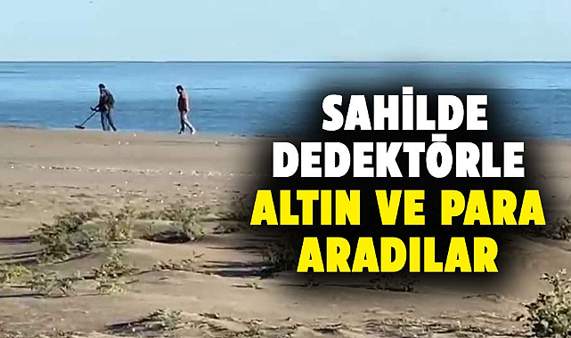 Samsun'da sahilde dedektörle altın ve madeni para aradılar