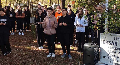 Samsun Ladik'te öğrenciler  şehit Piyade Uzman Onbaşı Ersan Sancı'yı andı