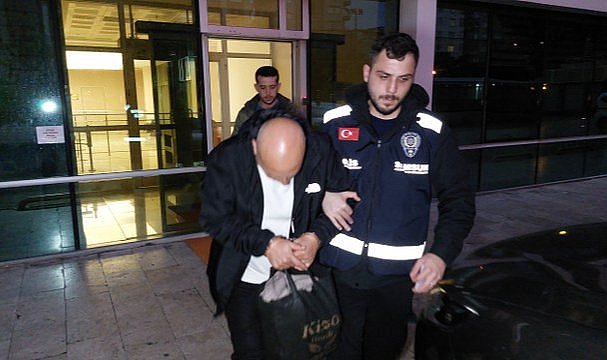 Samsun'un İlkadım ilçesinde emekli polise bıçaklı saldırı