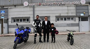Samsun'un Vezirköprü ilçesinde baba ve oğuldan yarış lisansı