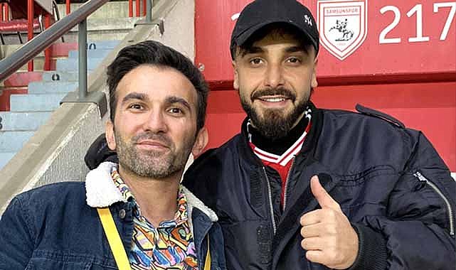 Samsunlu Rapçi Sefo, Samsunspor - Fenerbahçe maçını tribünden takip etti
