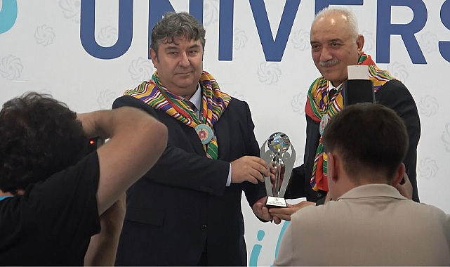 Türk dünyası bilim ödülleri sahiplerini buldu