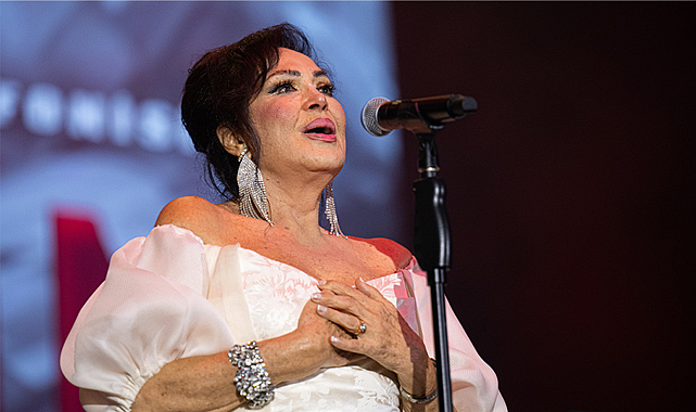 Türkan Şoray'dan unutulmaz konser