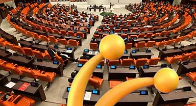 Turkcell’den ayrıcalıklı paket: Vekillere 286 TL Vekil olmayanlara 1200 TL