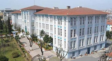 Türkiye'nin en iyi 5 fen lisesi açıklandı