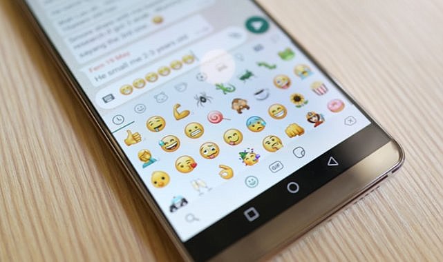 WhatsApp’a yeni emoji geliyor! Bakın ne anlama geliyor
