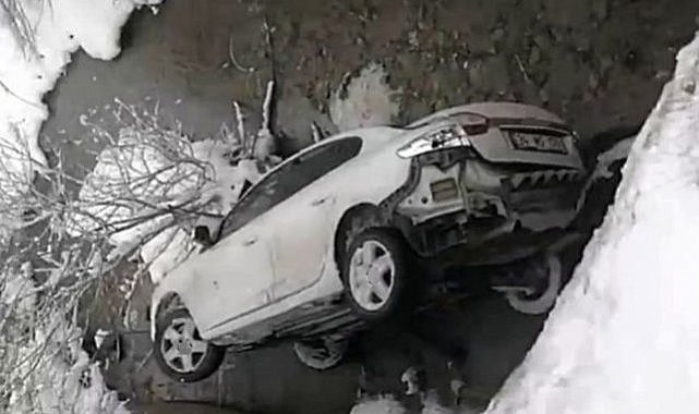 AK Parti meclis üyeleri dereye uçtu