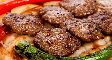 Alman şirketinin baharatlı köftesinde bakteri alarmı