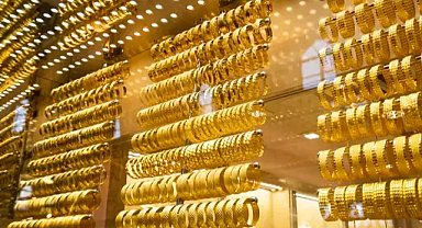 Altın piyasasında sert düşüş! Yatırımcılar ne yapmalı? 15 Kasım güncel altın fiyatları