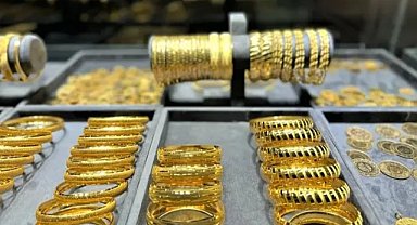 Altında sert düşüş: Piyasada Trump fırtınası! Gram altın ne kadar? Çeyrek altın ne kadar? Altın düşüşe devam edecek mi?