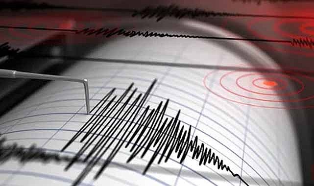 Antalya'da deprem