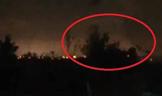 Antalya'da hortum evlere ve seralara zarar verdi