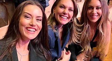 Aslı Enver, Sinem Kobal ve Fahriye Evcen'den yıllar sonra aynı poz