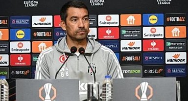 Beşiktaş, Giovanni van Bronckhorst ile yollarını ayırdı
