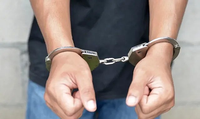 Bu kıyafet yasaklandı: Böyle giyinenler ömür boyu hapis cezası alabilir!