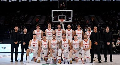 FIBA dünya sıralamasında 12 Dev Adam'ın yeri değişmedi