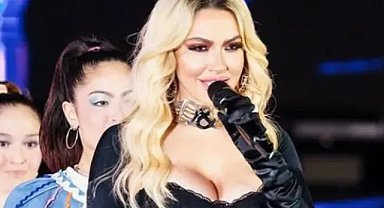 Hadise’den şok açıklama: ‘’Sevişmeye yasaklar gelmemeli’’