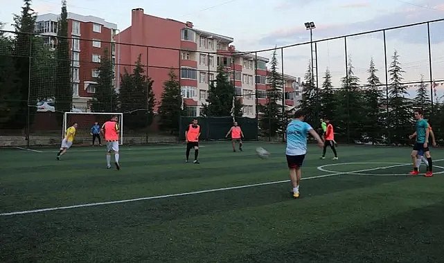 Halı saha futbolunda sağlık riskleri: Kalp krizi riski taşıyor