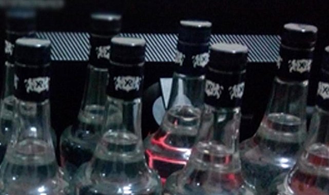 İstanbul’da 2 kişi sahte içkiden yaşamını yitirdi